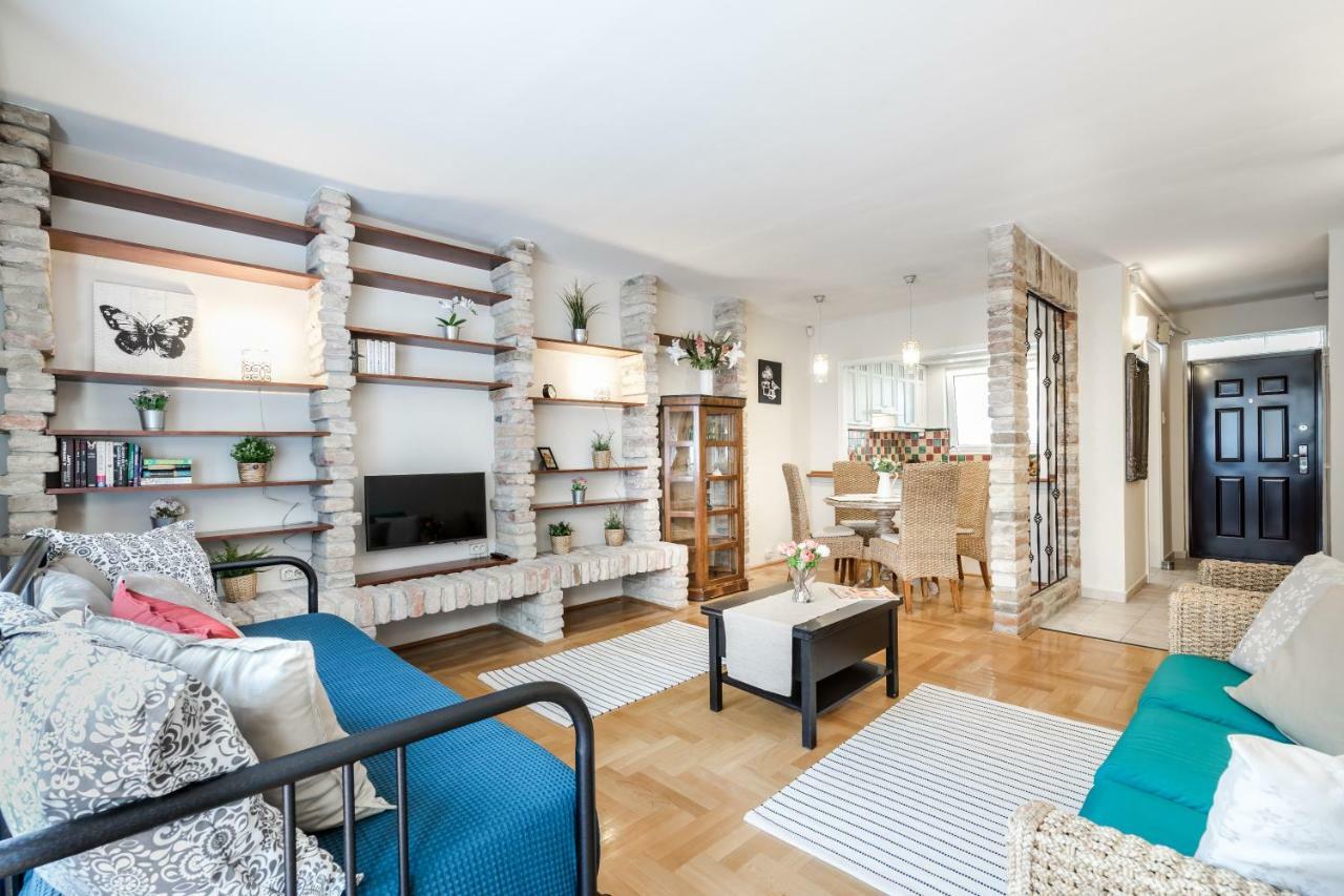 Appartamento Bpr Golden Corner With Balcony & A/c *
